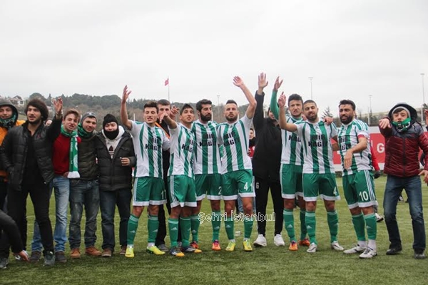 cengelkoyspor4-003.jpg