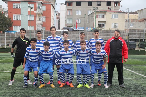 esenyalispor1-001.jpg