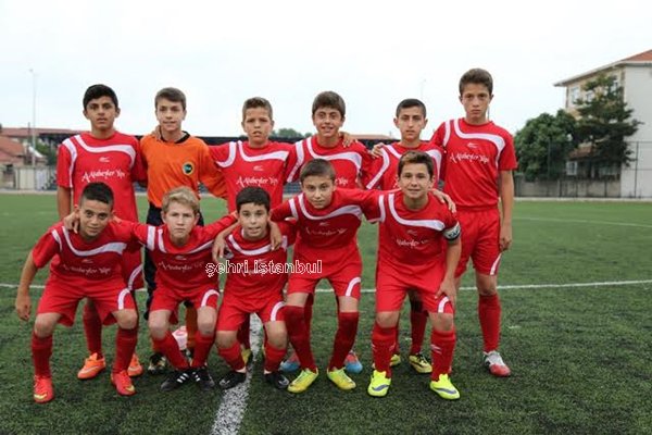 kucukkoyspor2-003.jpg