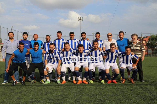 kucukkoyspor2-004.jpg