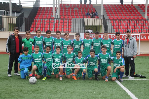 kurtkoyspor1-001.jpg