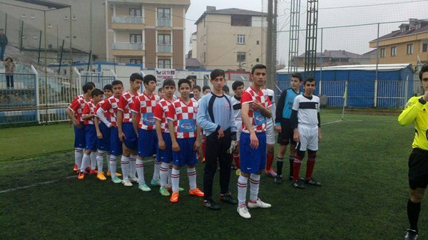 pendik-esenyalispor3-001.jpg