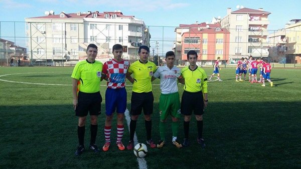 pendik-esenyalispor5-003.jpg